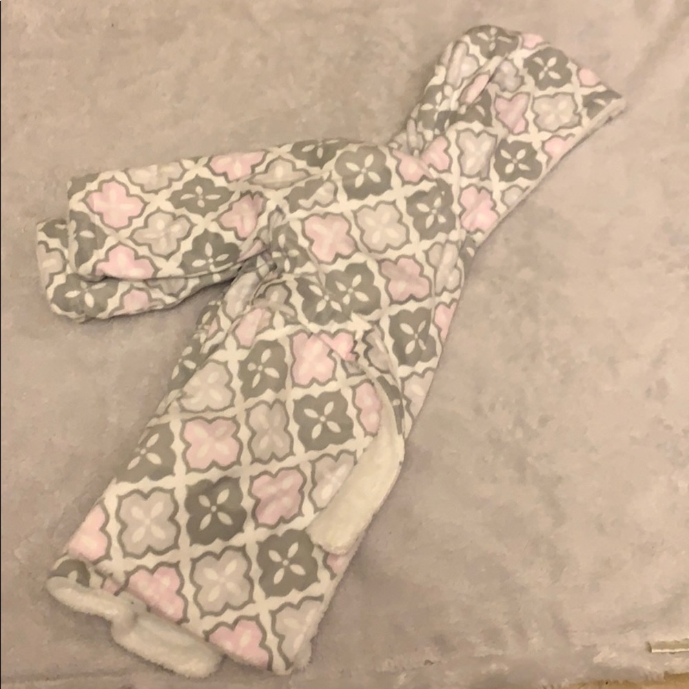 Infant Robe - Picture 3 of 3